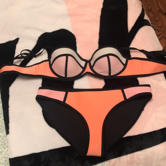 🌊SOLD🌊 - Picture 1 of 1